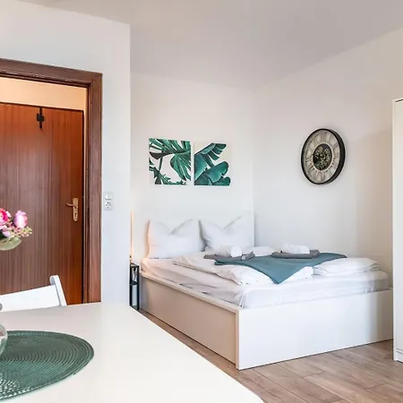 Foerdeblick - Liebevoll, Wassernah Mit Netflix Apartament *